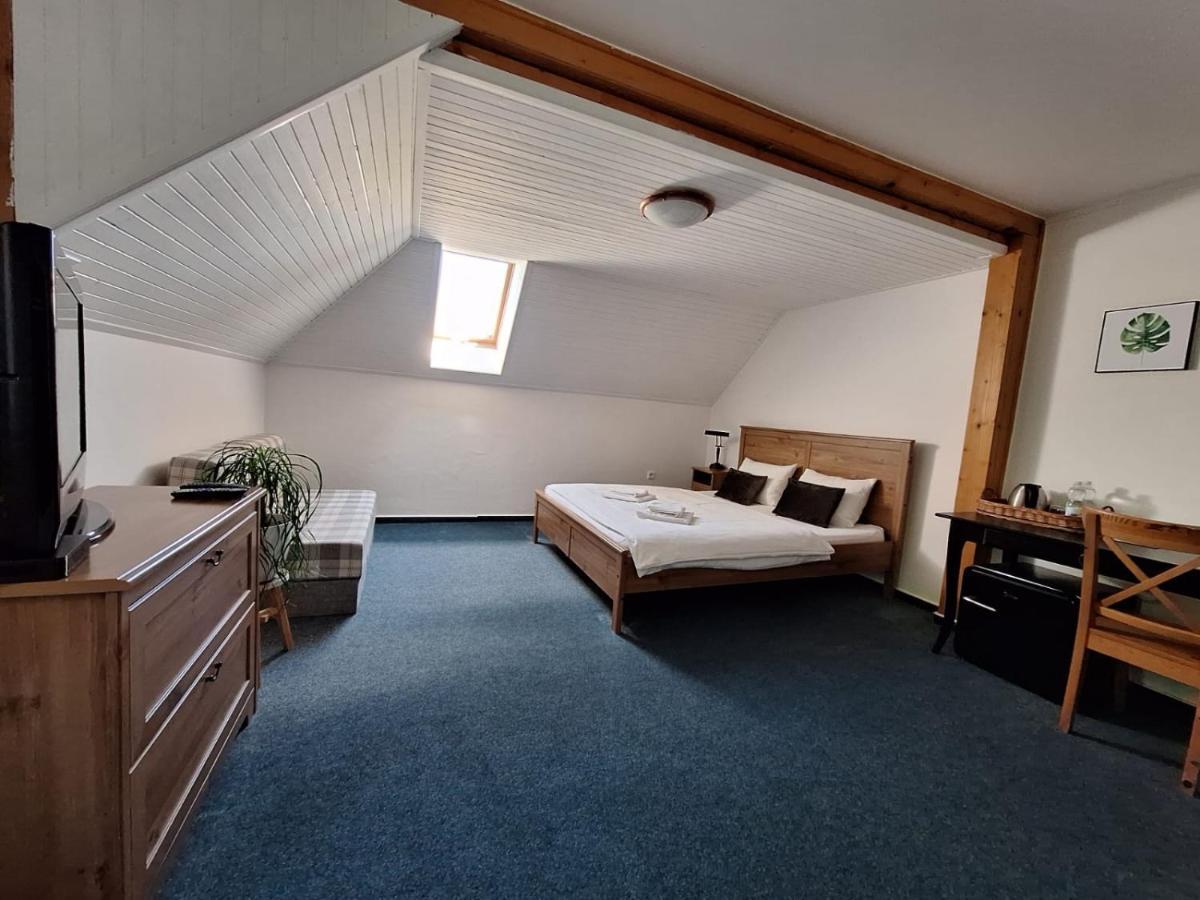 Vila Fenix B&B Ruzomberok Dış mekan fotoğraf