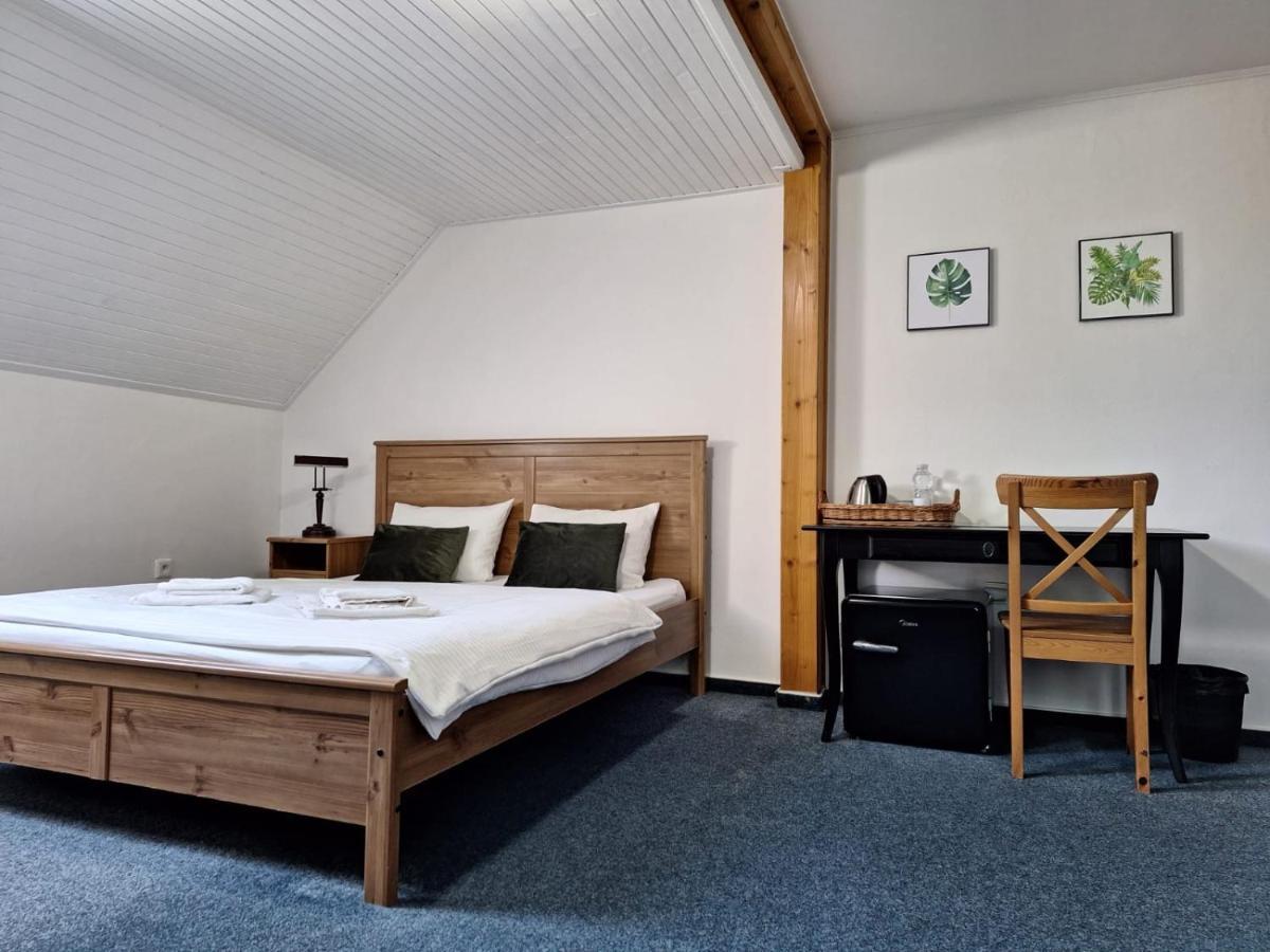 Vila Fenix B&B Ruzomberok Dış mekan fotoğraf